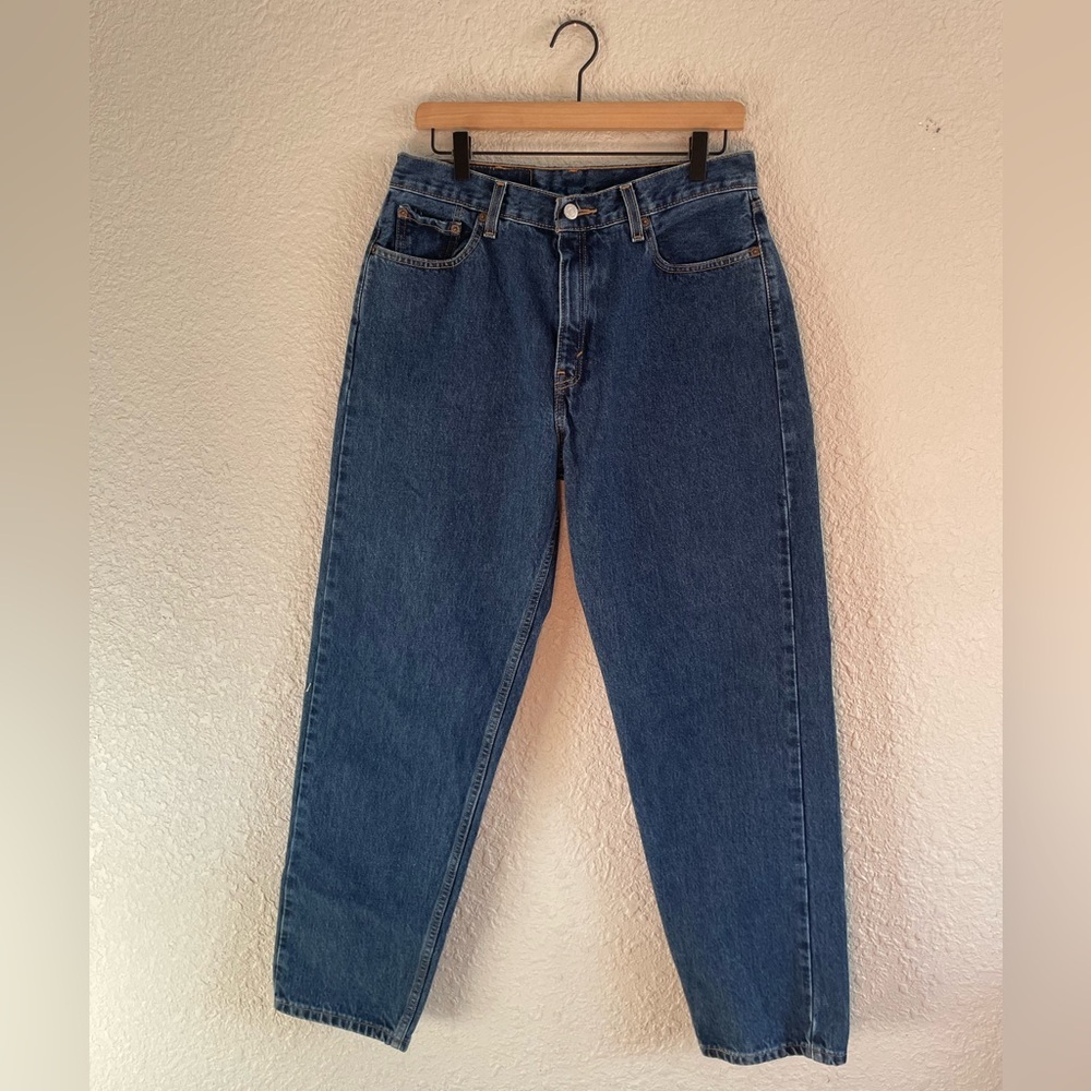 Vintage Levi's 560s Loose Straight Leg Fit Blue Jeans